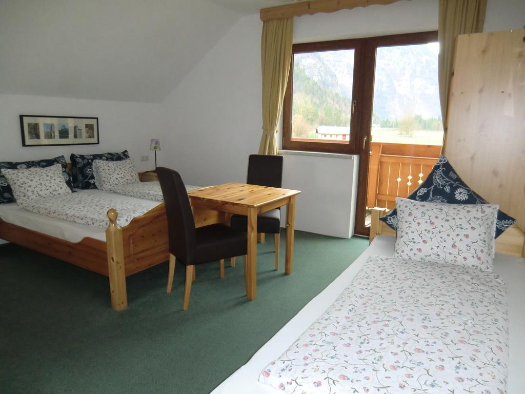 Haus Rye B&B Obertraun Chambre photo